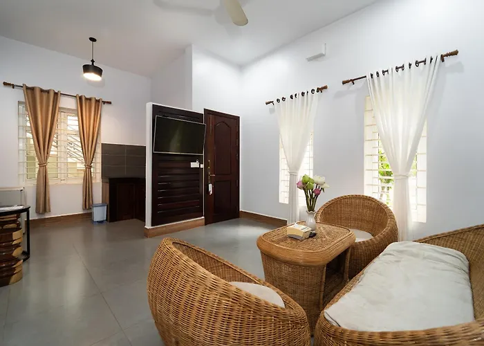 Sanna Hotel 3*